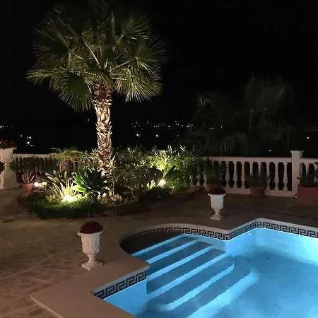 Villa Azalea *