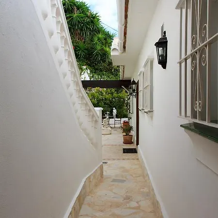 Azalea Villa